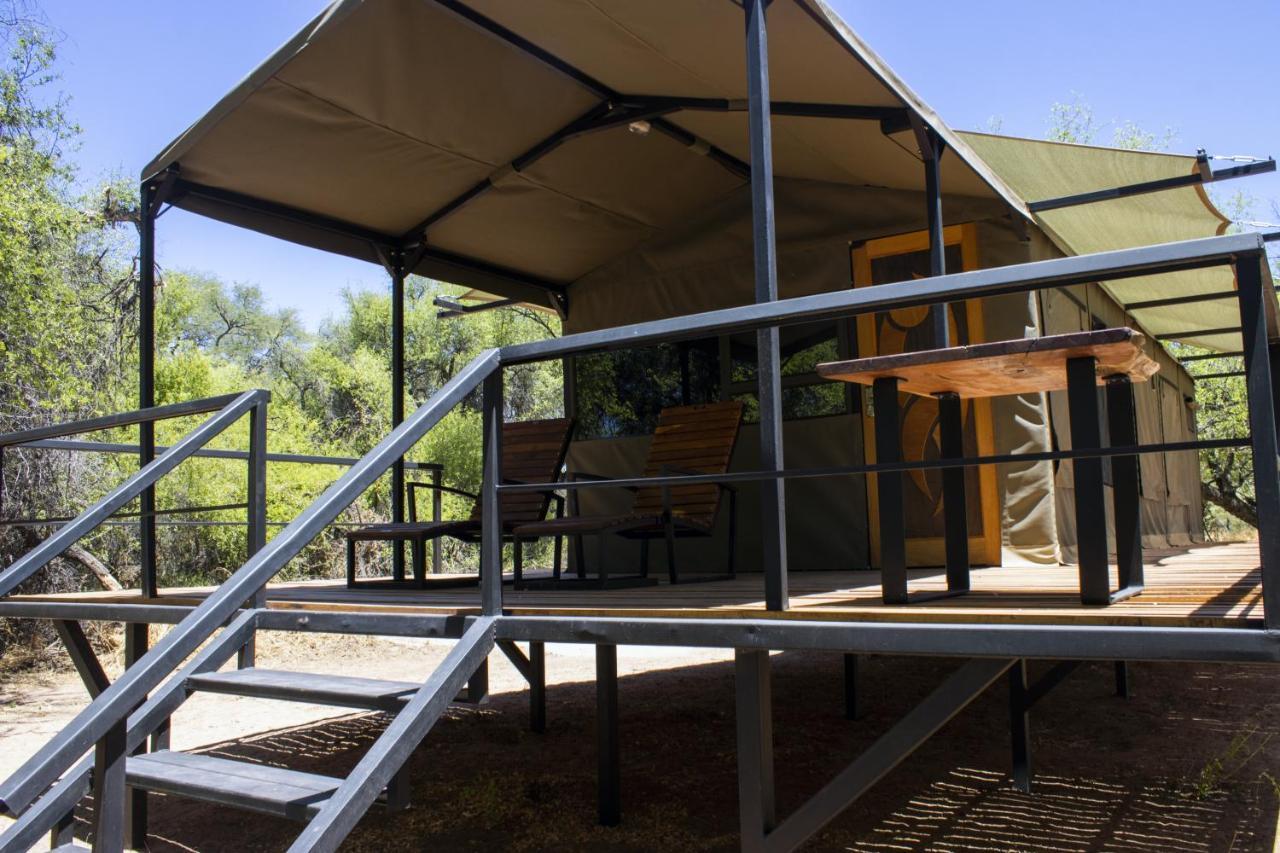 Вилла Timbila Camp Namibia Омаруру Экстерьер фото